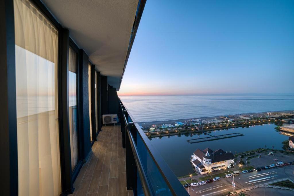 Orbi Hotel Batumi Exteriér fotografie